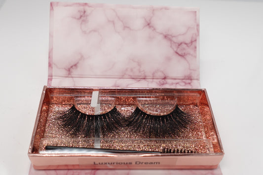 “Luxurious Dream” Mink Eyelashes