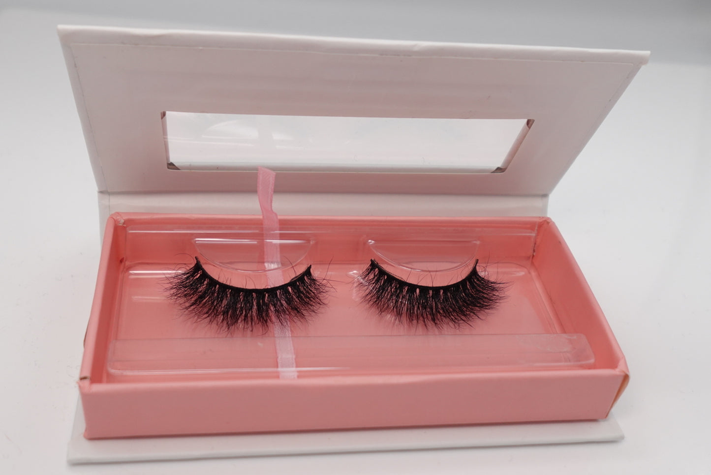 “Fantasy” Mink Eyelashes