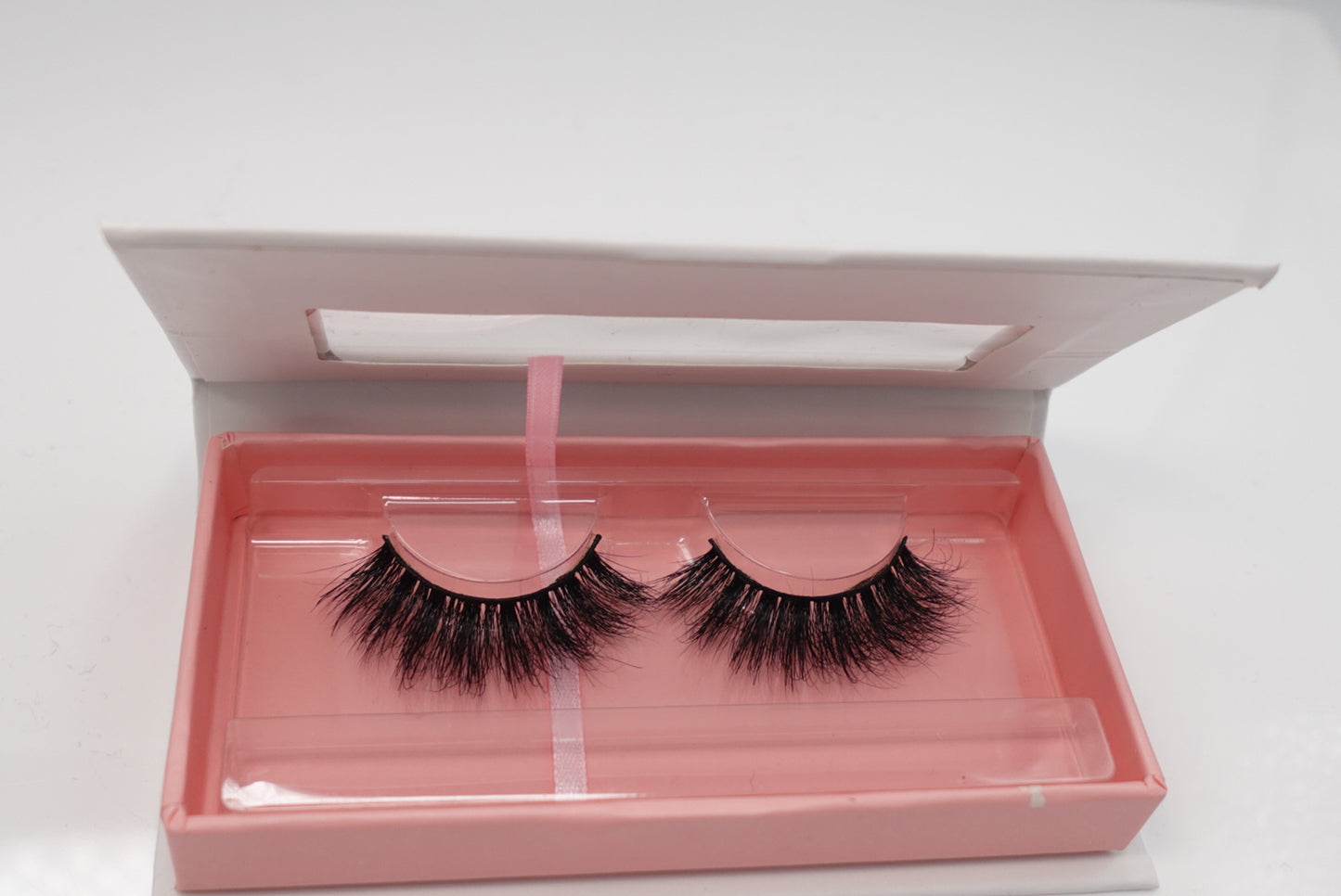 "Diva" Mink Eyelashes